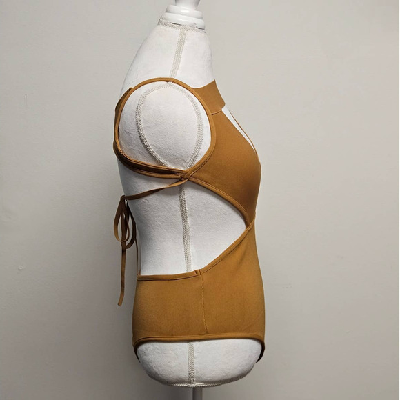 LuLus Yellow Gold BodySuit Leotard Snap Bottom Cutout Top Size Large - Picture 5 of 12